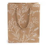 Kraft draagtas 24,5 cm met witte bloemen, achterkant - Kadopapier.net