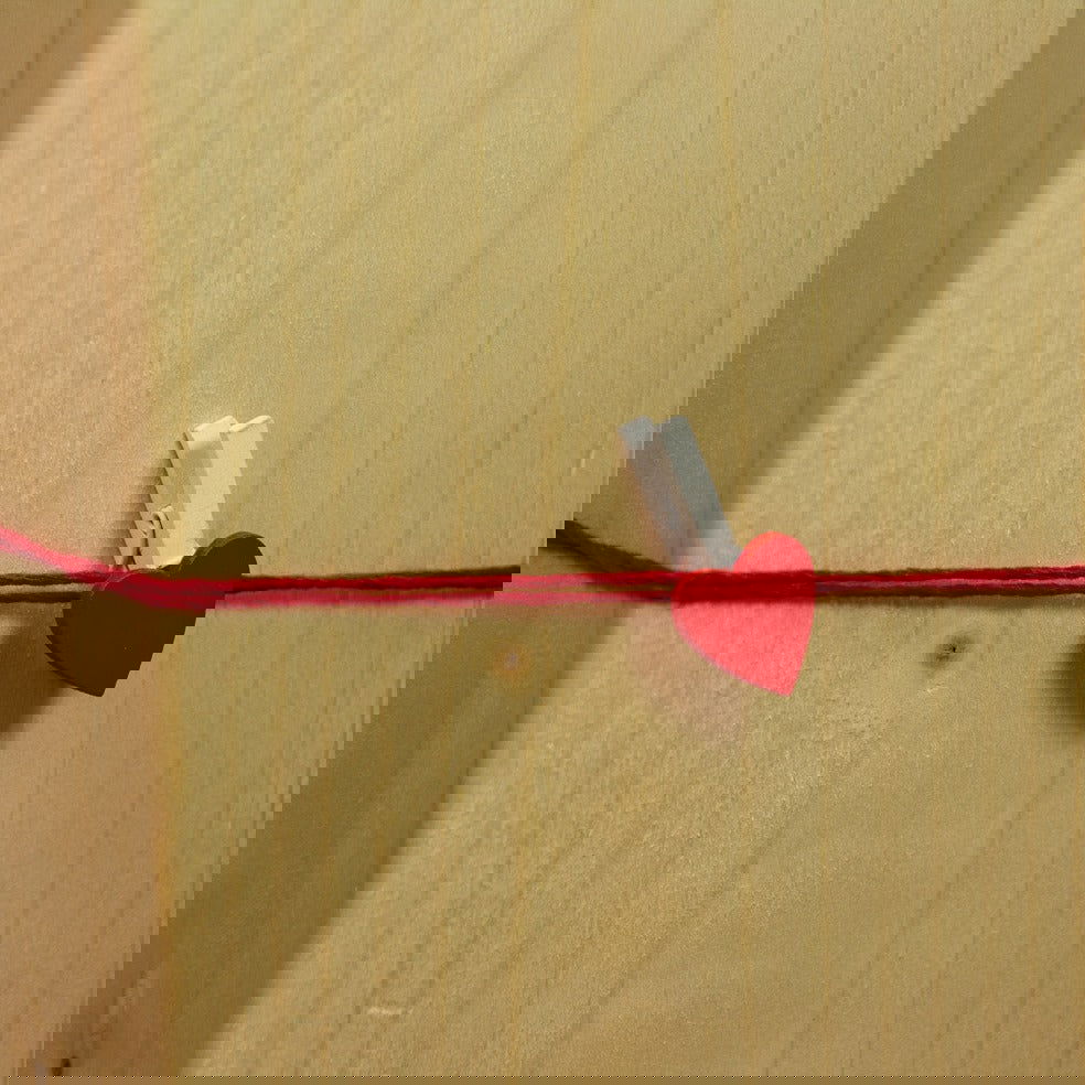 Mini Knijpertjes met Hart Rood - Kadopapier.net