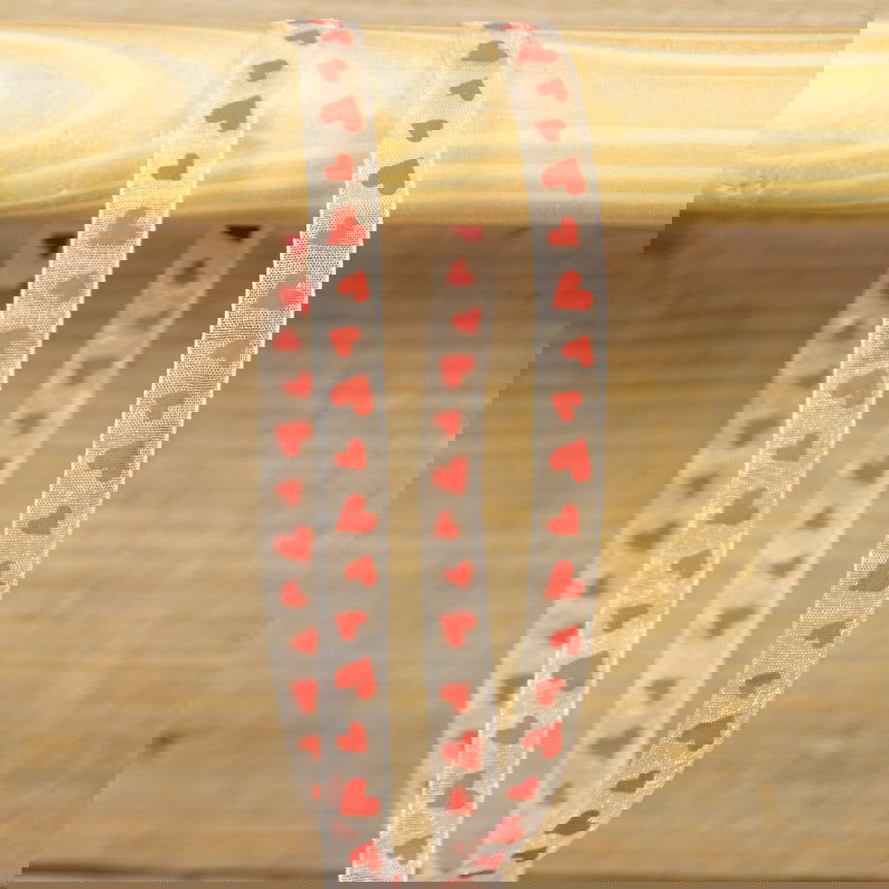 Organzalint wit met Hartjes Smal - Kadopapier.net