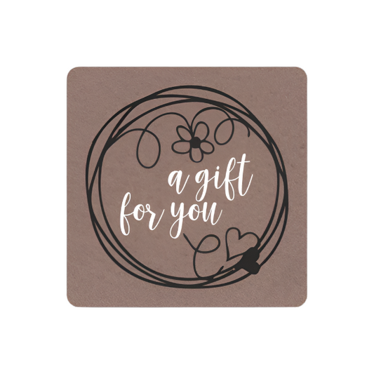 Vierkant Kraft etiket A gift for you - Kadopapier.net
